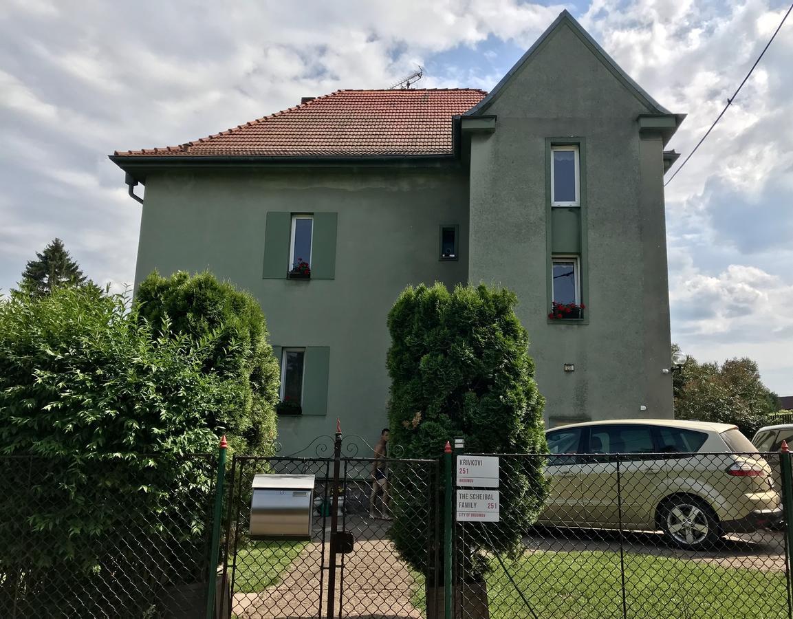 Ubytovani Janina Apartman Broumov Kültér fotó