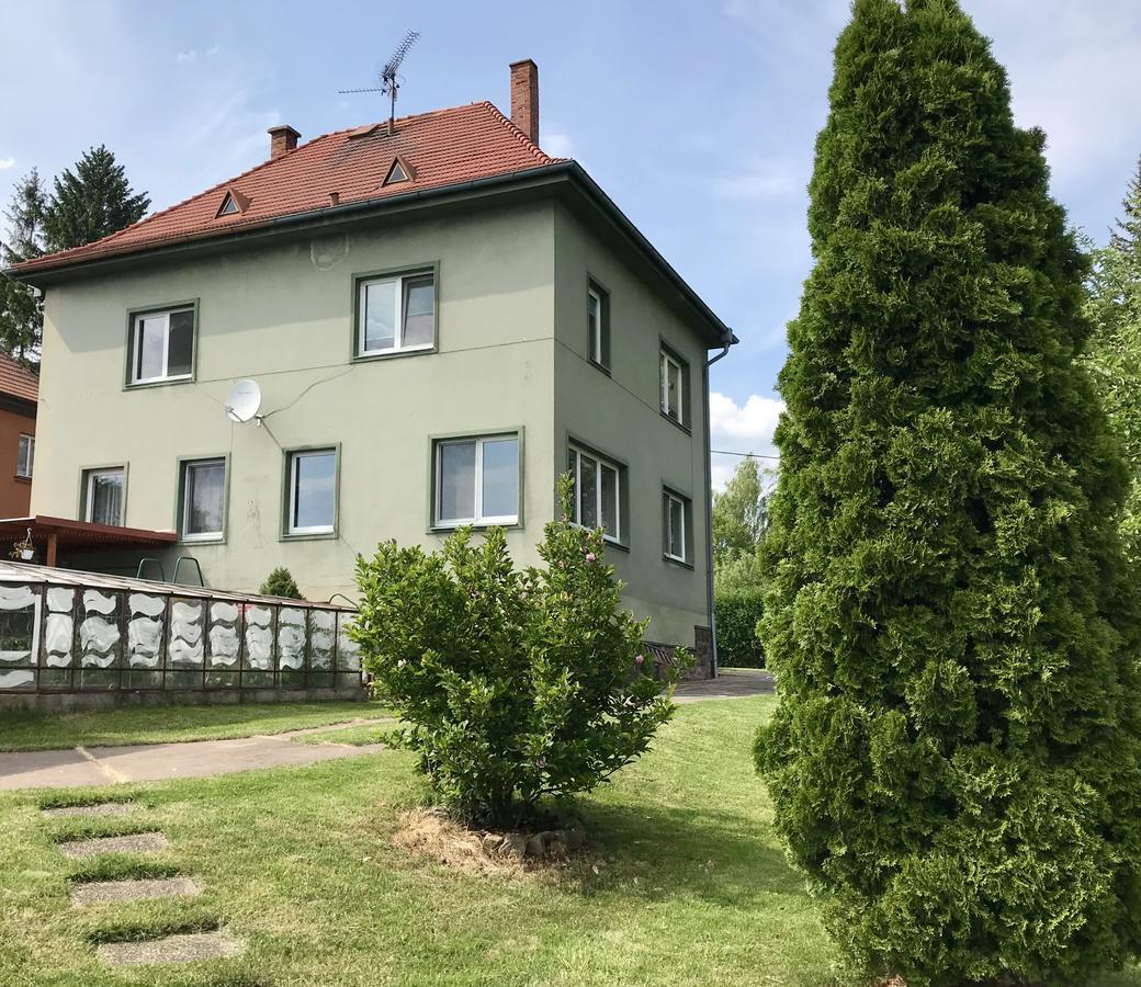 Ubytovani Janina Apartman Broumov Kültér fotó